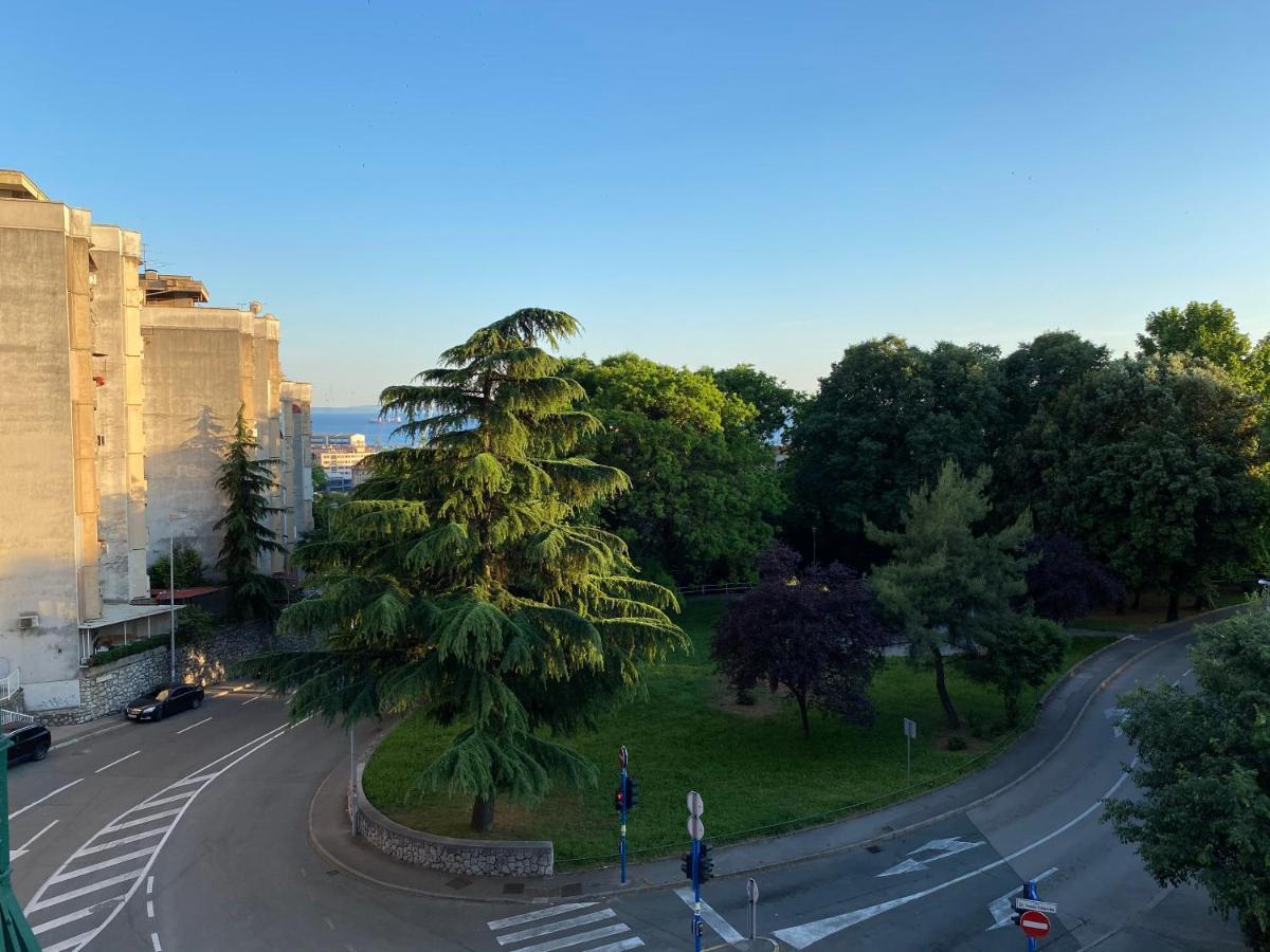 Bright Apartment 45M2 - Free Parking - Wifi Rijeka Eksteriør bilde